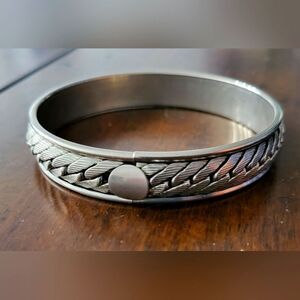 Casual Silvertone bracelet